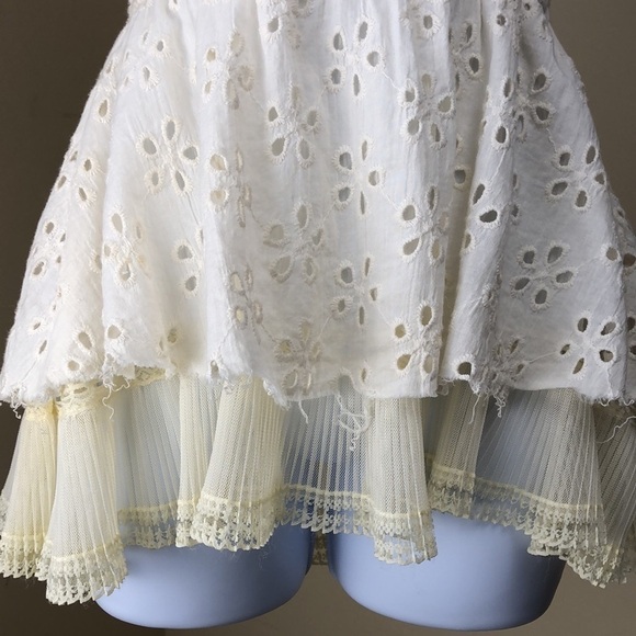 Free People ivory smocked eyelet tube top with ruffled peplin - Picture 5 of 7